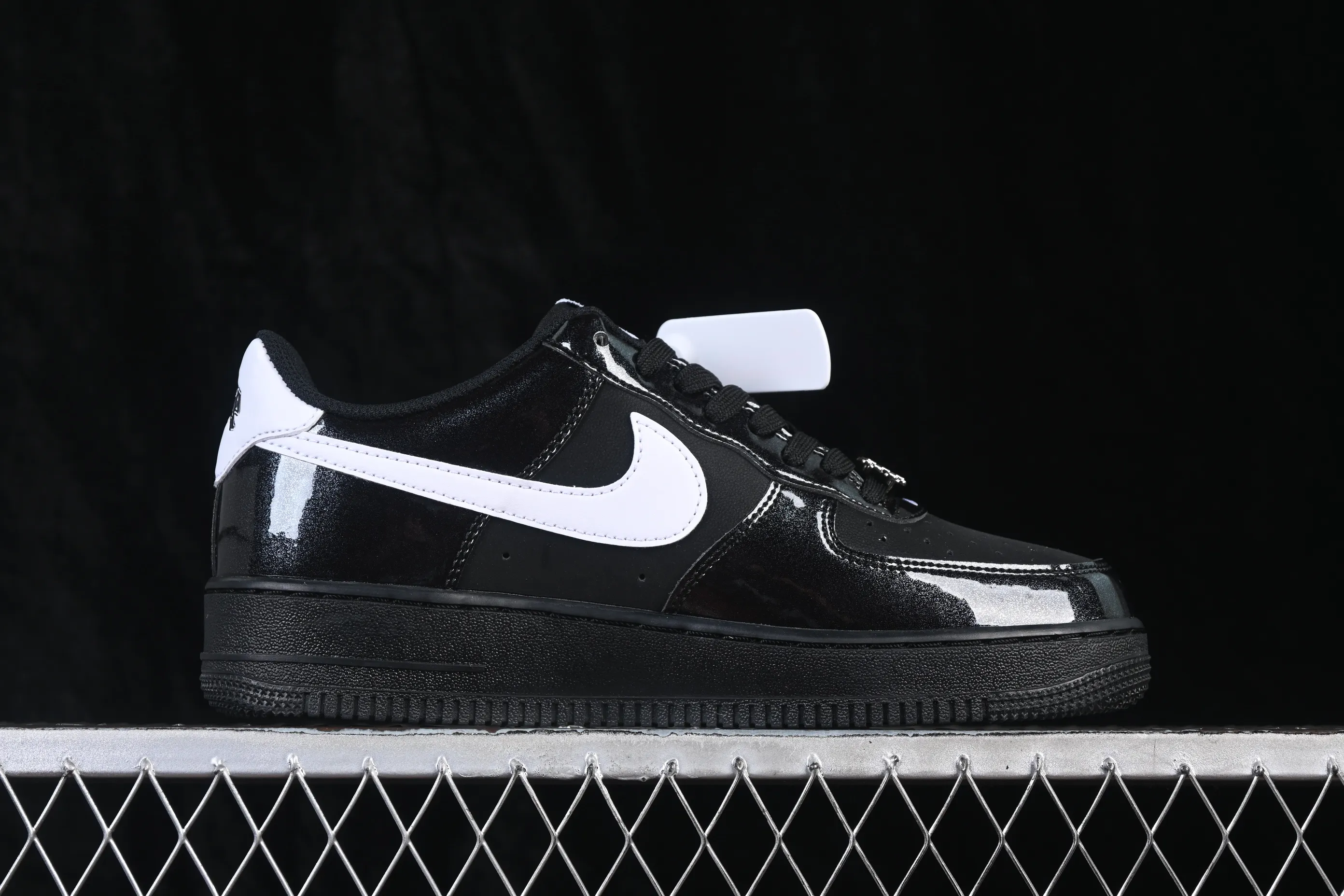 All categories Nk Air Force 1 Air Force series Nk Air Force 1 Low Air Force low-top Nike Air Force 1'07 Low Air Force 1 low-top casual sneakers IB6843-001
